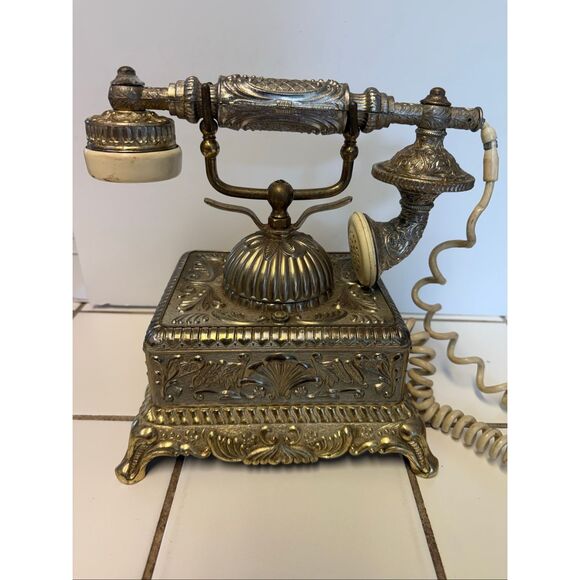 Vintage 70s Dong Jun Baroque Brass Victorian Ornate Rotary Dial Desk Telephone - Picture 4 of 9